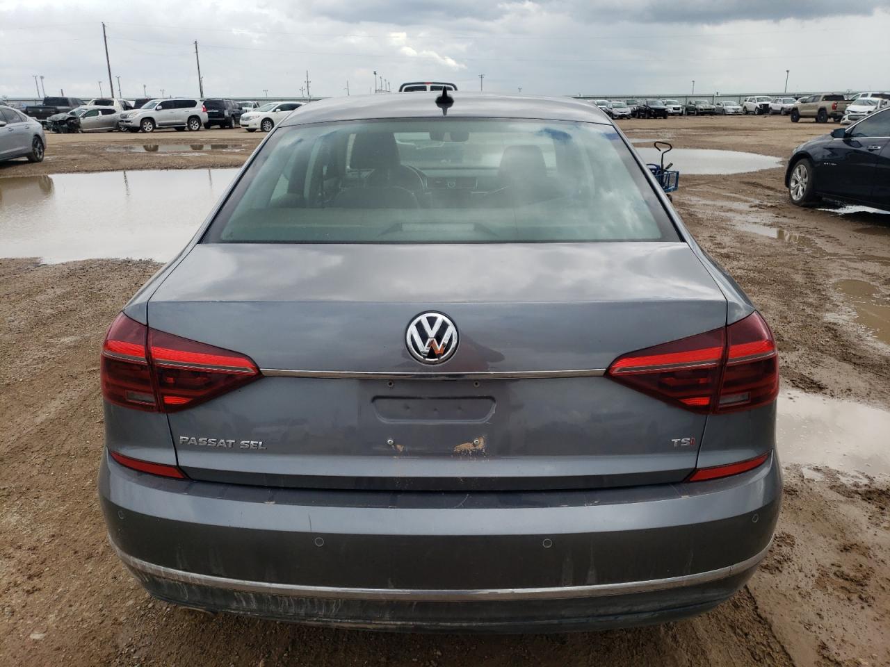 2017 Volkswagen Passat Sel Premium VIN: 1VWCT7A33HC066717 Lot: 59913284
