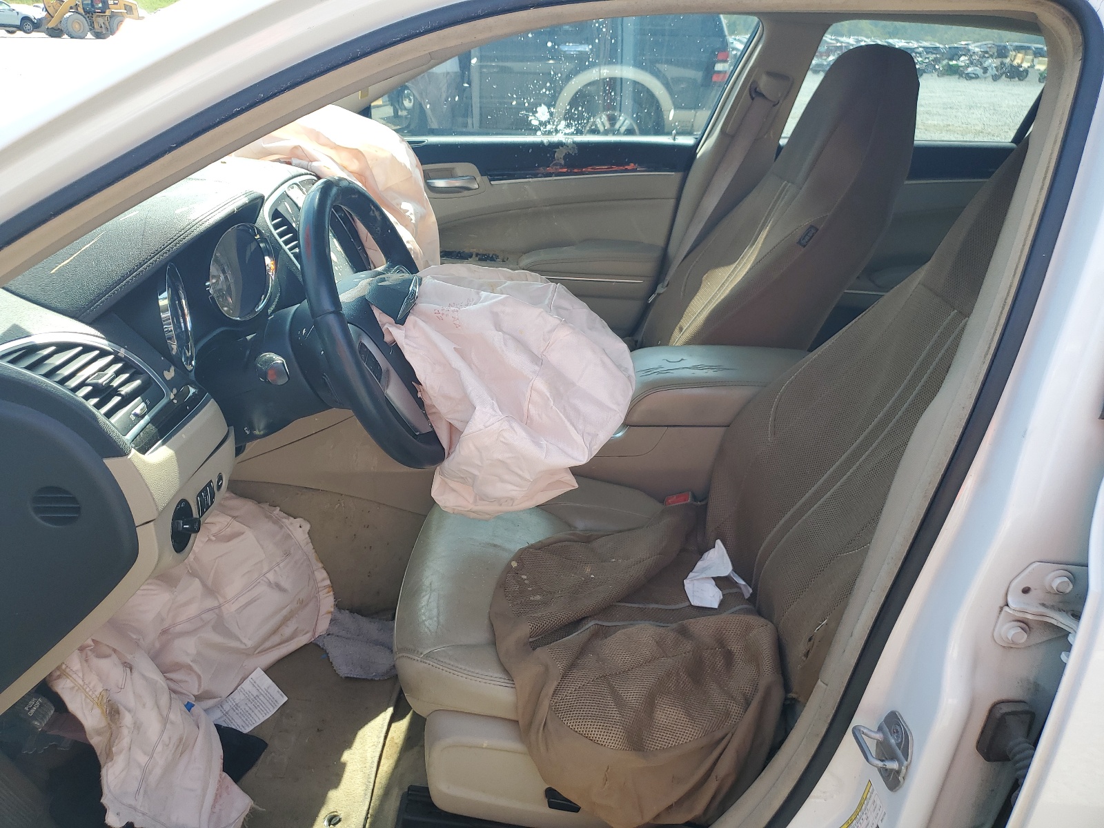 2C3CCAAG2DH527243 2013 Chrysler 300