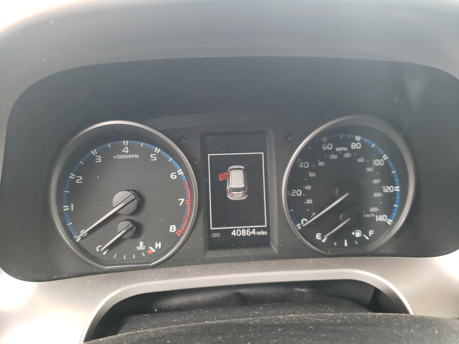 JTMZFREV0HJ108509 2017 Toyota Rav4 Le