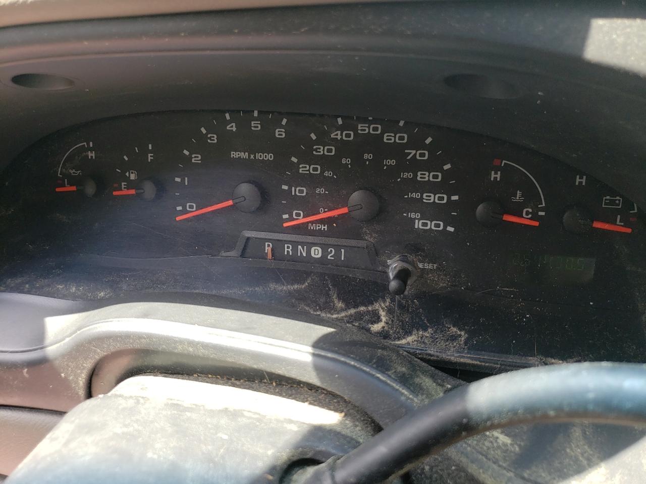 2004 Ford Econoline E350 Super Duty Wagon VIN: 1FBSS31L14HB08779 Lot: 59170344