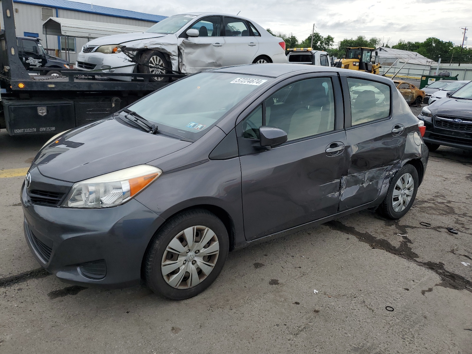 JTDKTUD36CD518090 2012 Toyota Yaris