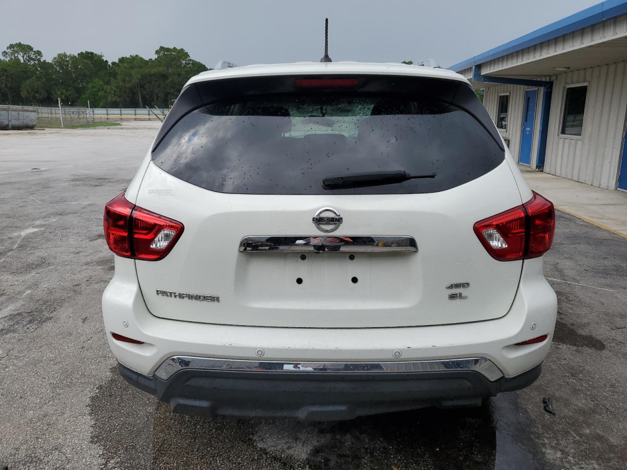 2018 Nissan Pathfinder S VIN: 5N1DR2MM8JC624480 Lot: 60147925