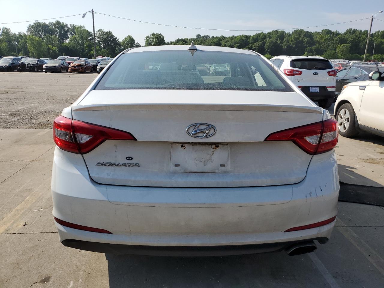 2015 Hyundai Sonata Se VIN: 5NPE24AF2FH236476 Lot: 60198594