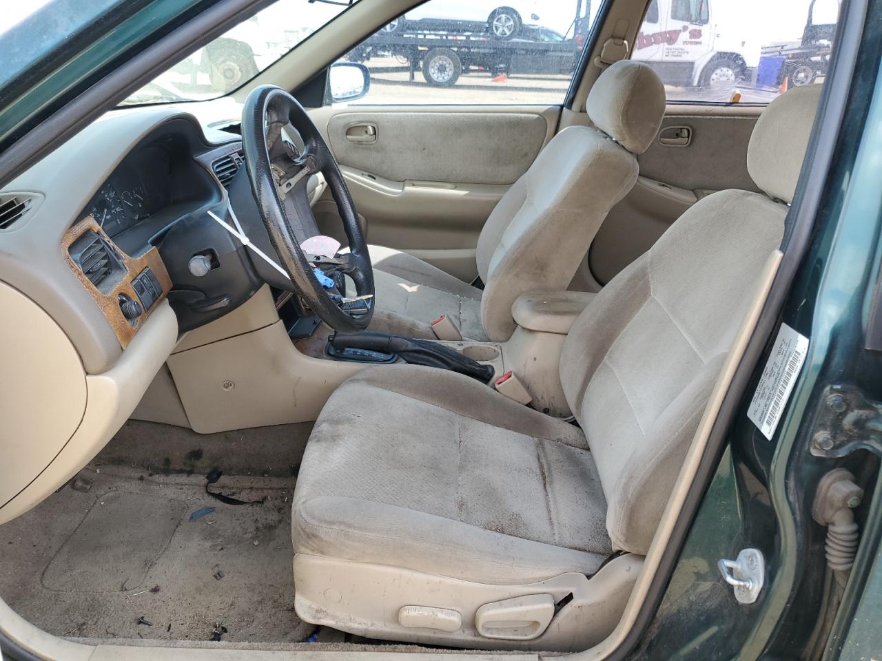 1999 Mazda 626 Es VIN: 1YVGF22C0X5835555 Lot: 57281104