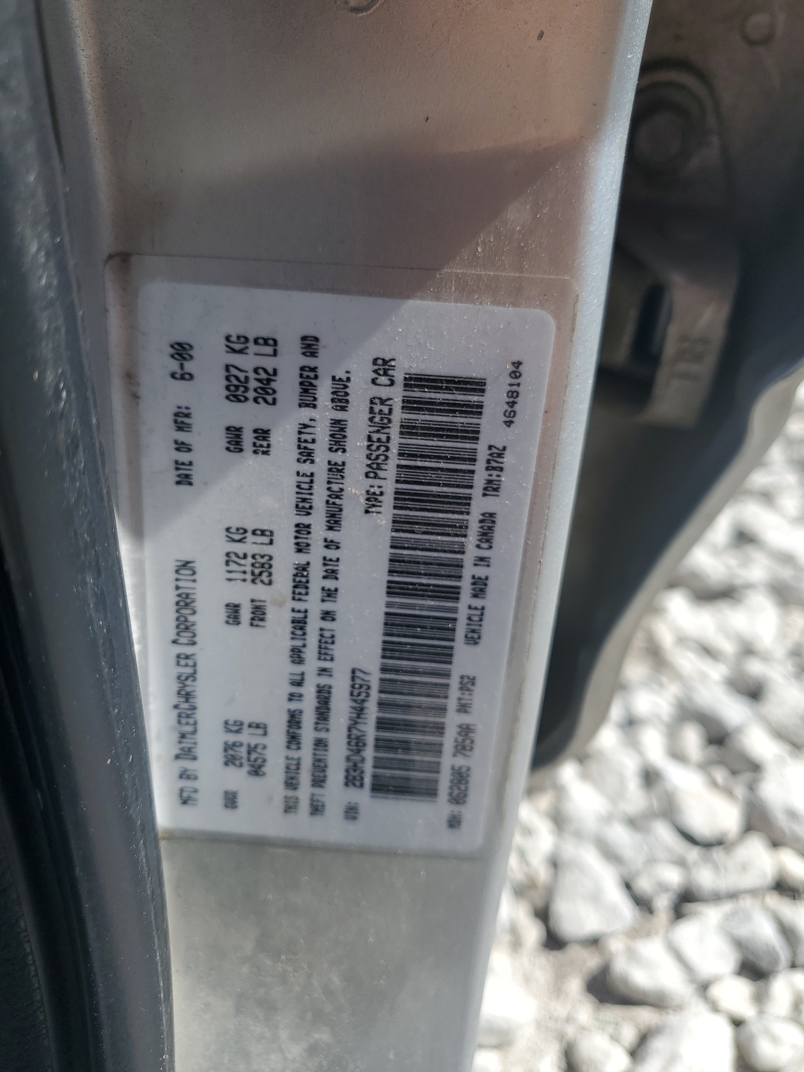 2B3HD46R7YH445977 2000 Dodge Intrepid