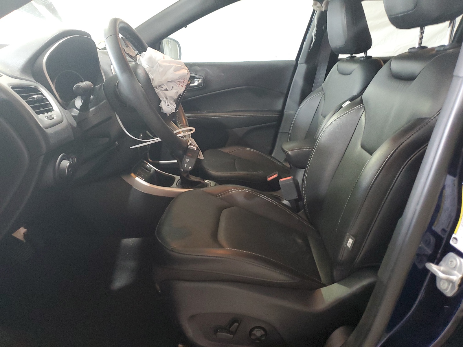 3C4NJCEB2MT567480 2021 Jeep Compass 80Th Edition