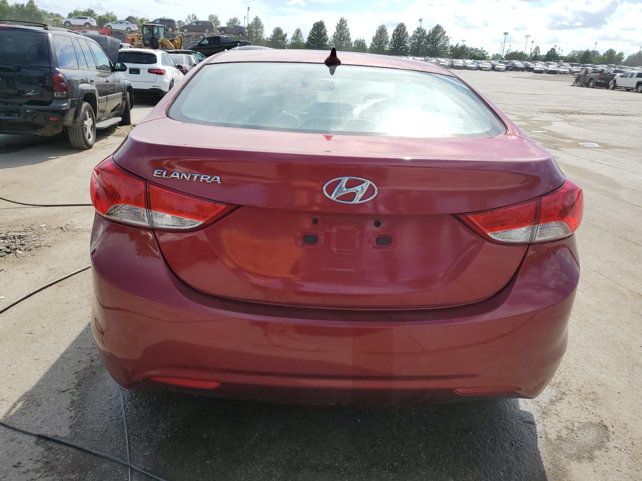 5NPDH4AE0DH413542 2013 Hyundai Elantra Gls