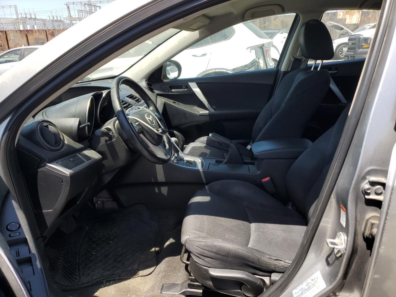 2010 Mazda 3 S VIN: JM1BL1H55A1239271 Lot: 60456444