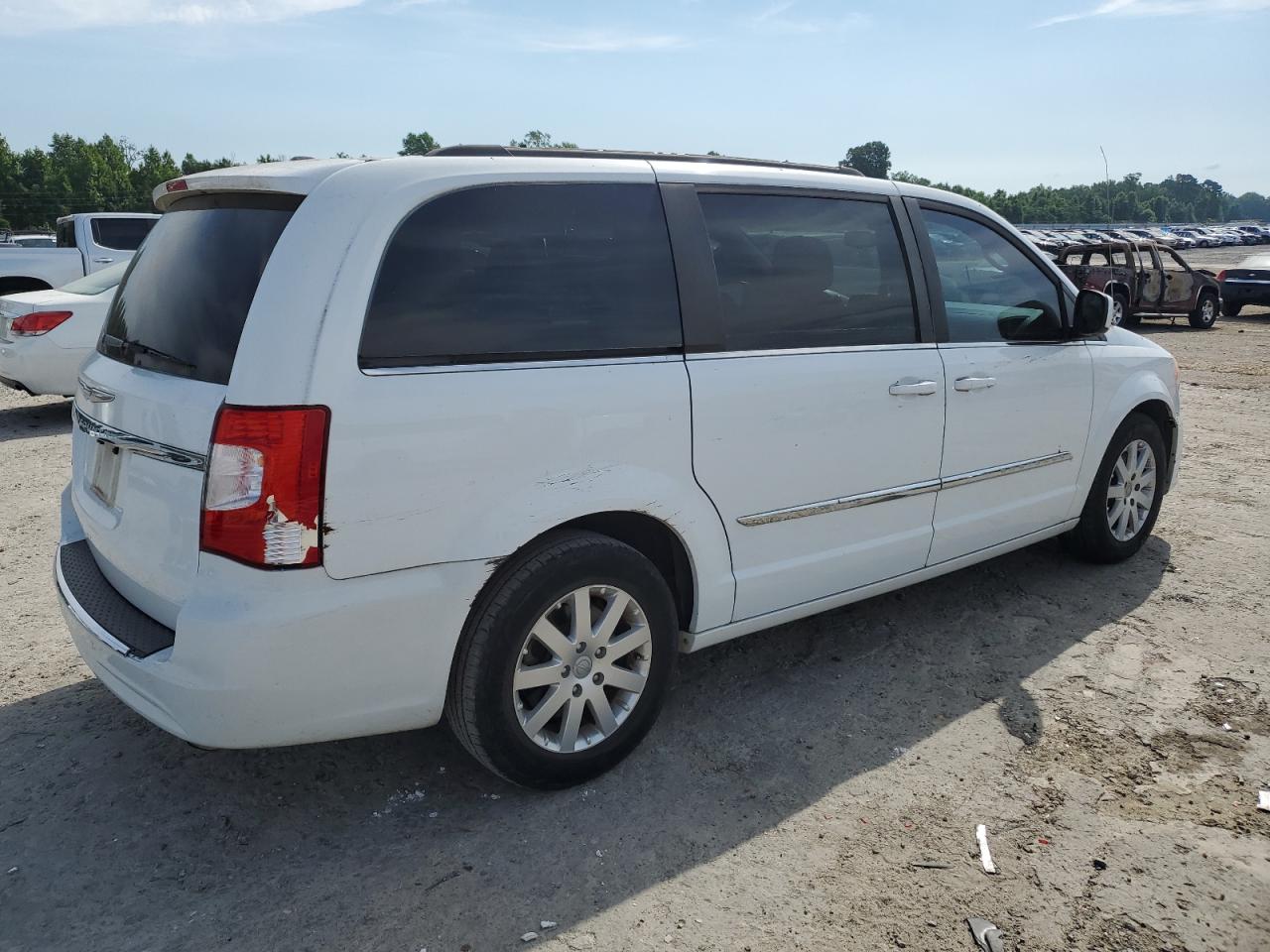 2016 Chrysler Town & Country Touring VIN: 2C4RC1BG3GR155933 Lot: 59446414