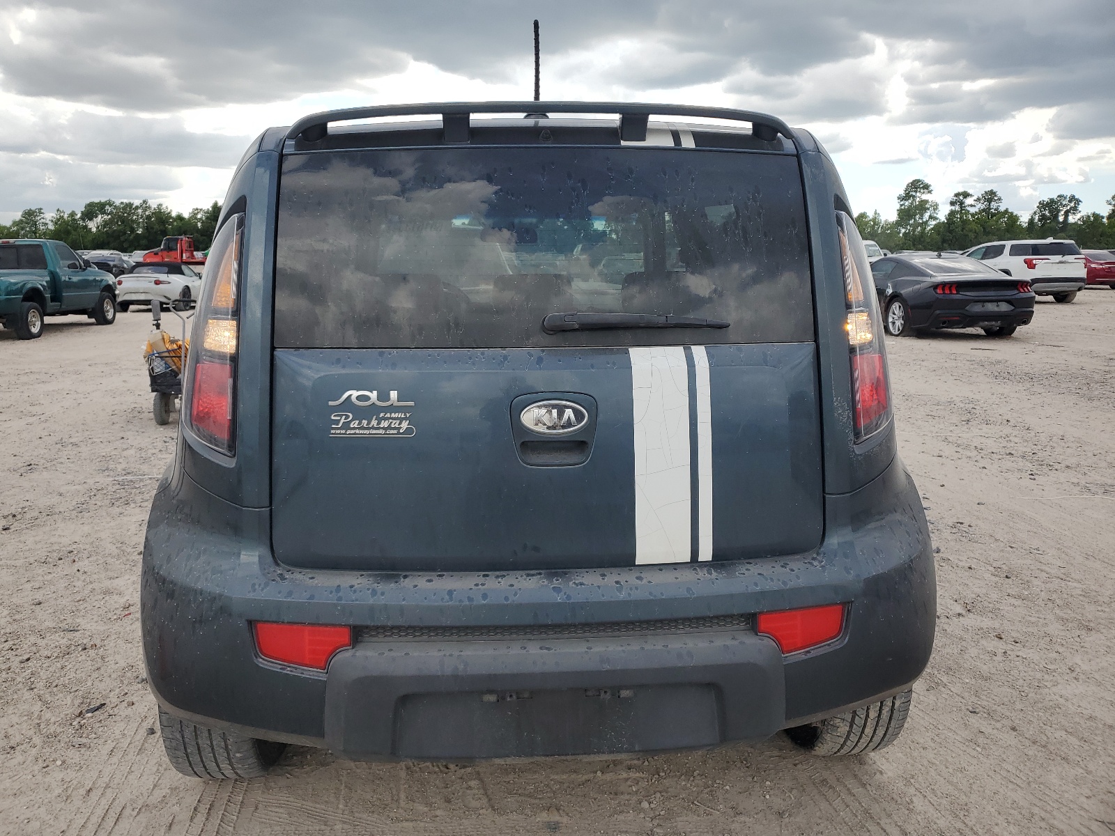KNDJT2A24A7072691 2010 Kia Soul +