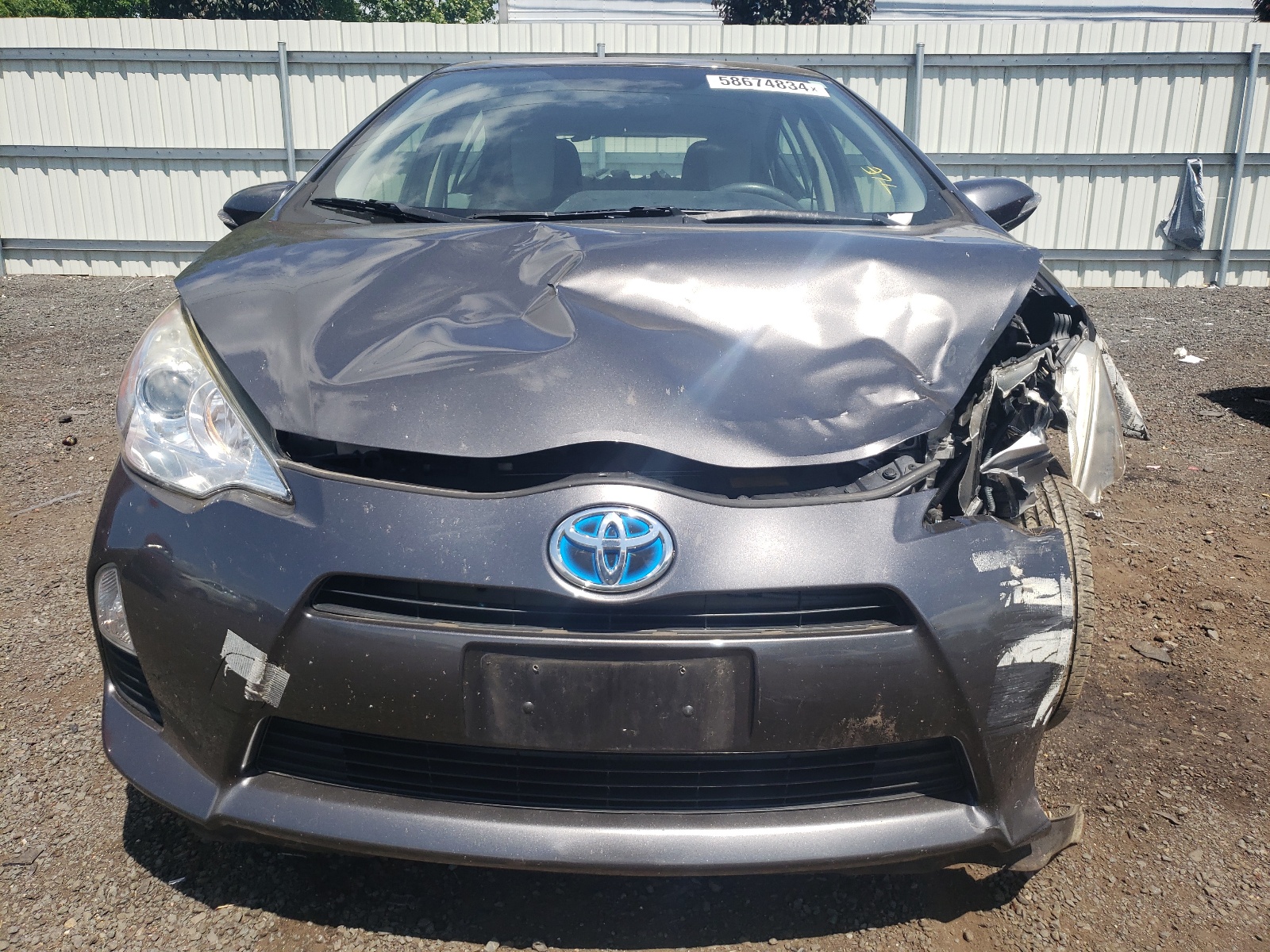 2014 Toyota Prius C vin: JTDKDTB32E1575059