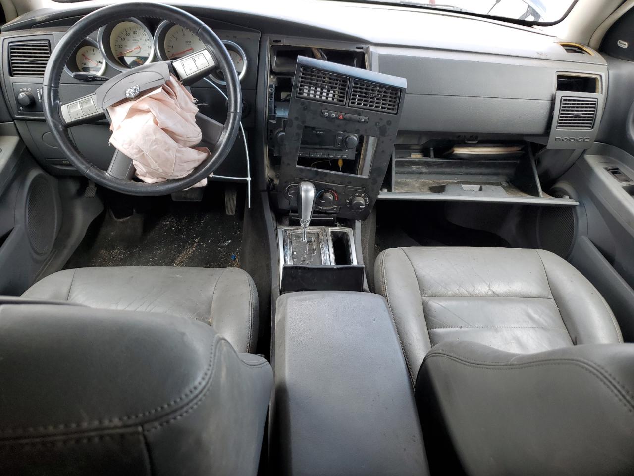 2005 Dodge Magnum R/T VIN: 2D4GV58205H683472 Lot: 60343674