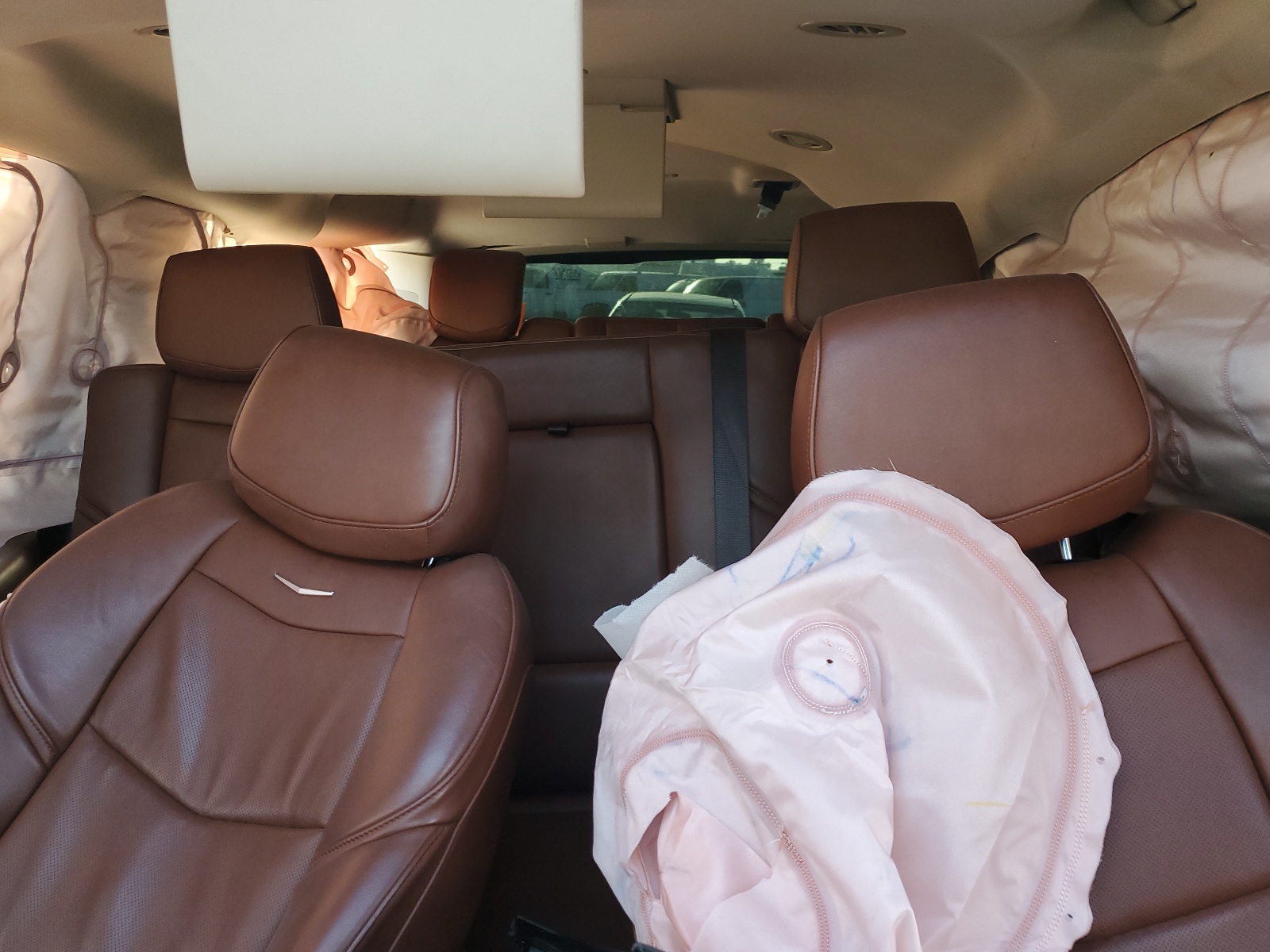 1GYS3HKJ0KR106929 2019 Cadillac Escalade Esv Luxury