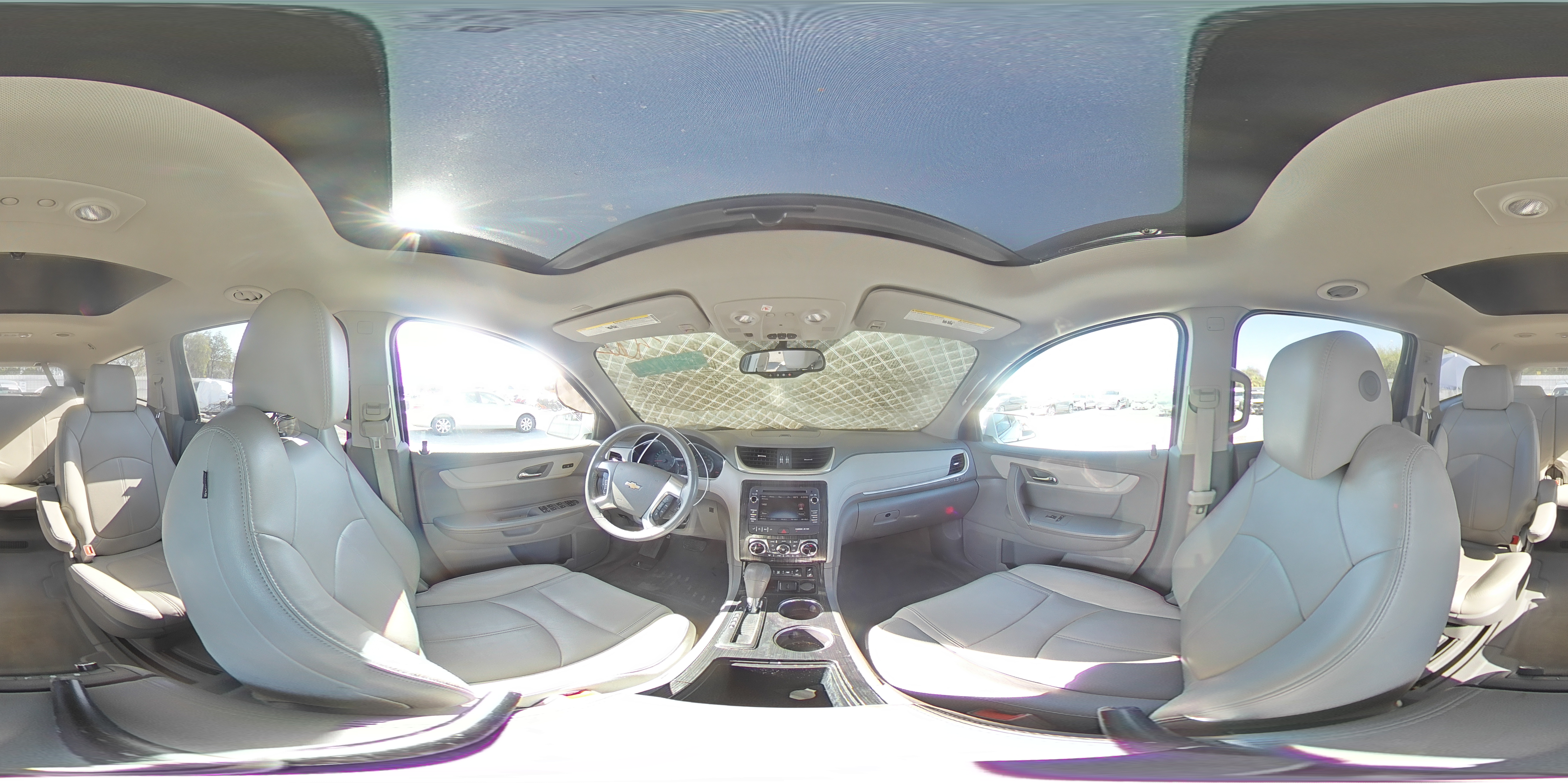 1GNKVHKD7HJ340185 2017 Chevrolet Traverse Lt