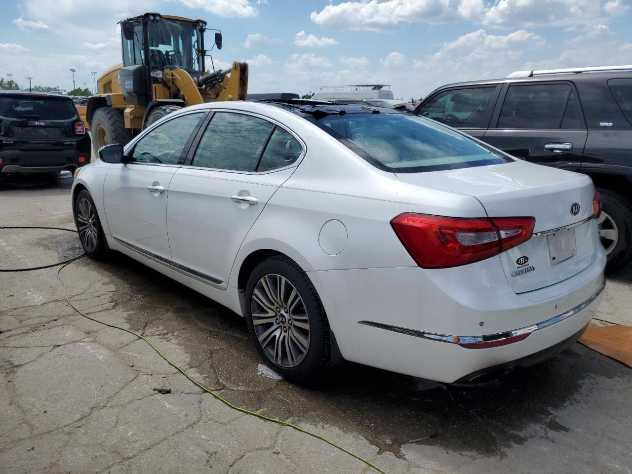 2014 Kia Cadenza Premium VIN: KNALN4D7XE5130811 Lot: 59884274