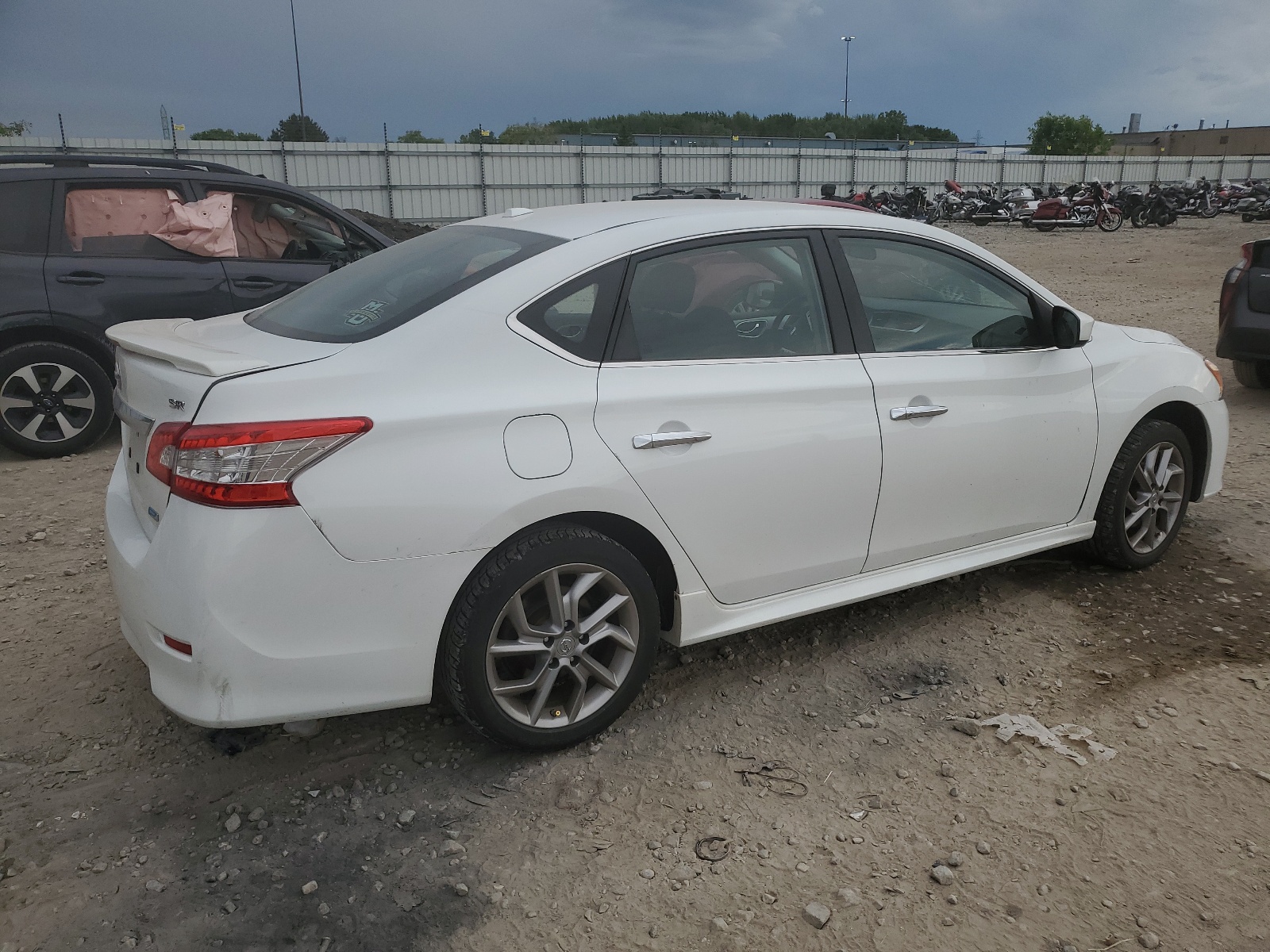 2014 Nissan Sentra S vin: 3N1AB7AP6EY324055