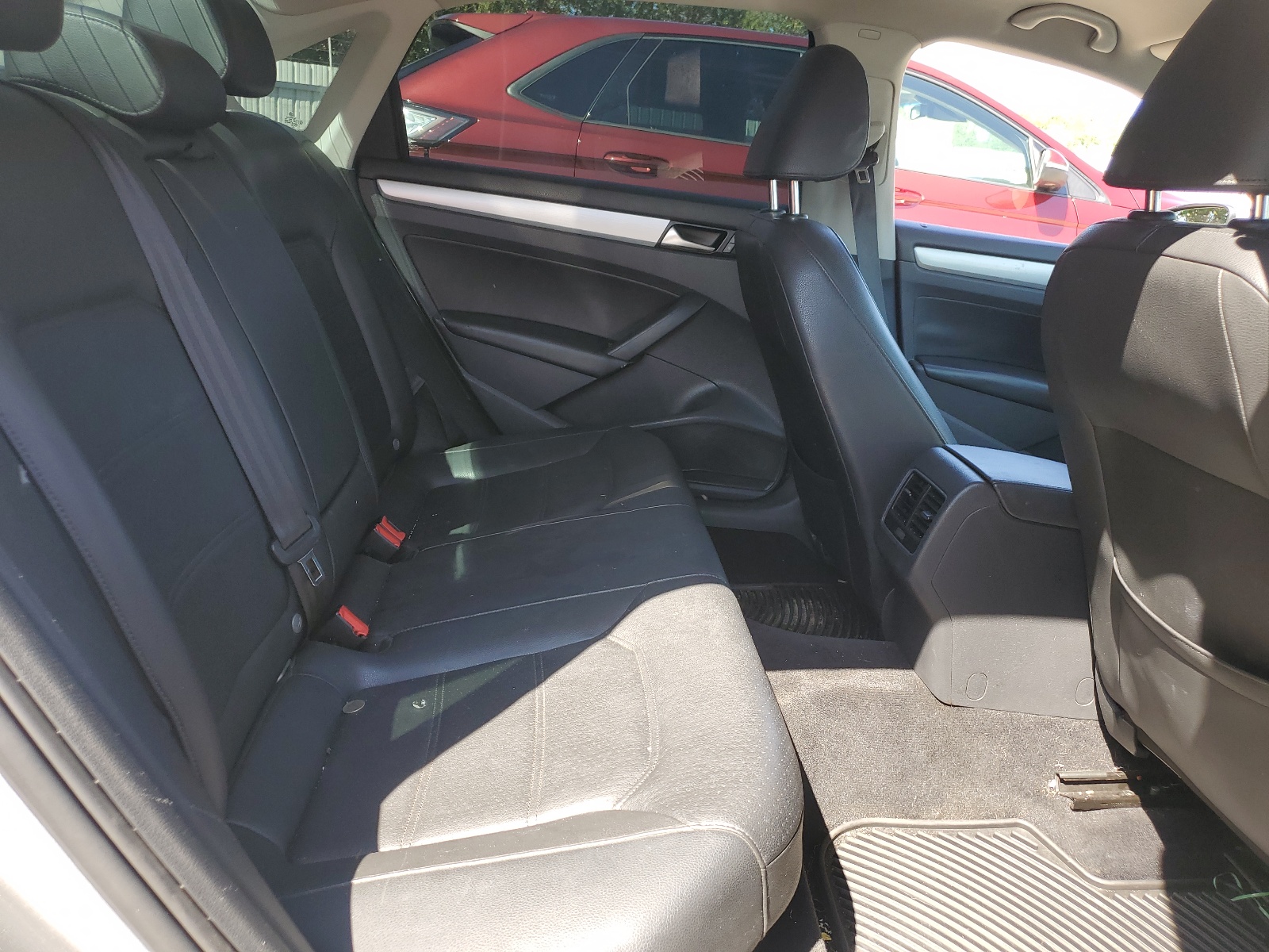 1VWBP7A39DC090952 2013 Volkswagen Passat Se