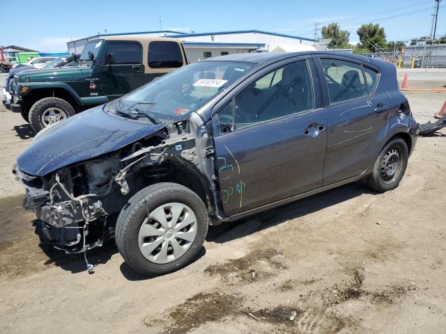 2014 Toyota Prius C  zu verkaufen in San Diego, CA - Front End