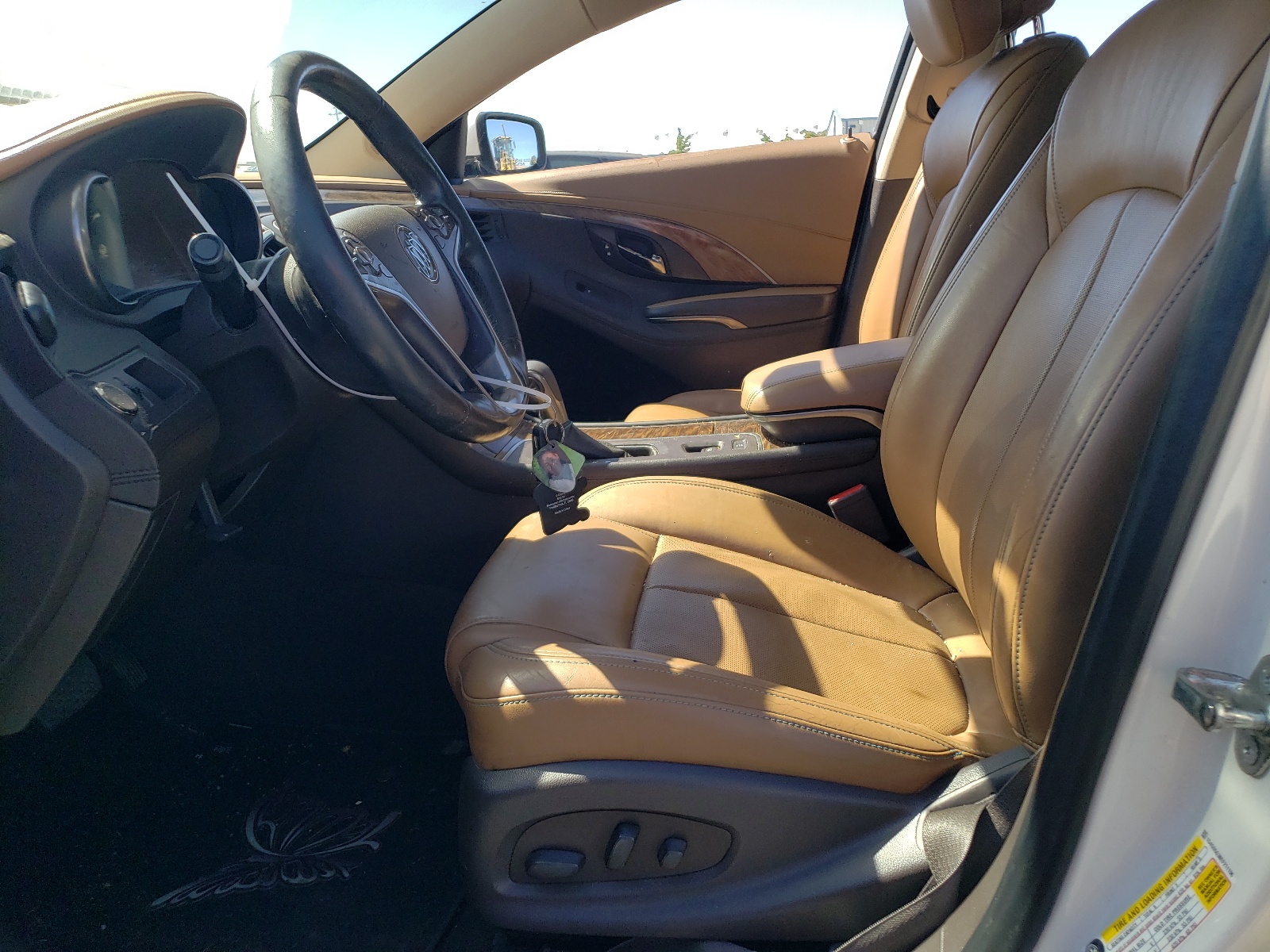 1G4GD5G30EF211196 2014 Buick Lacrosse Premium