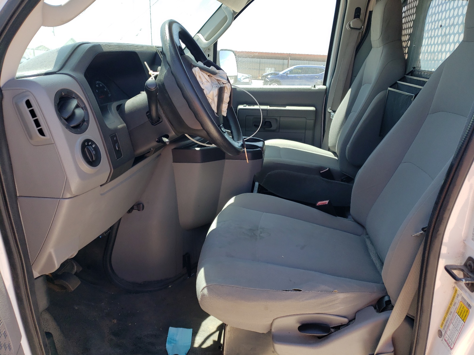 1FTNE2EW4CDA33595 2012 Ford Econoline E250 Van