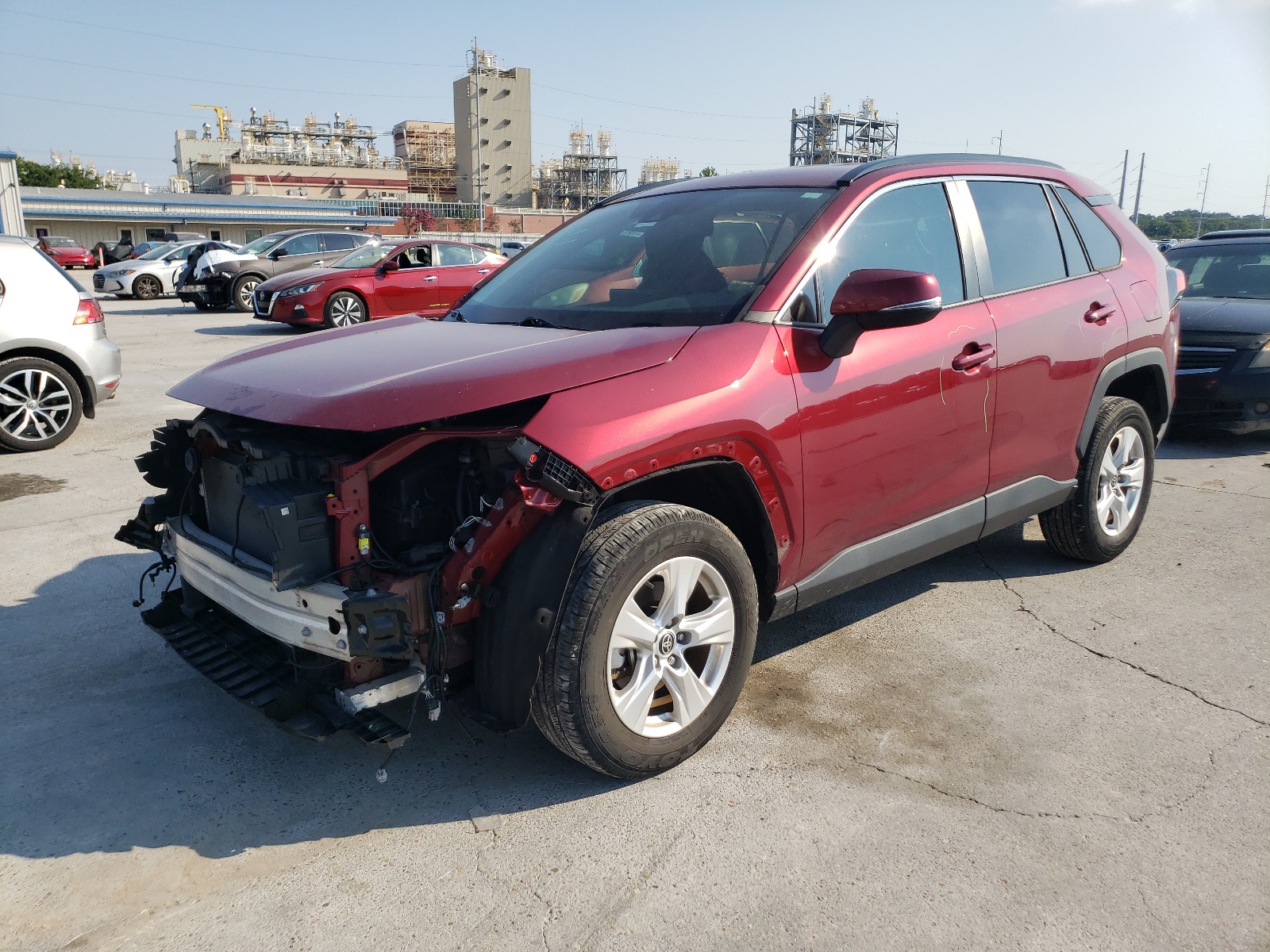 2021 Toyota Rav4 Xle vin: 2T3W1RFV5MW155076