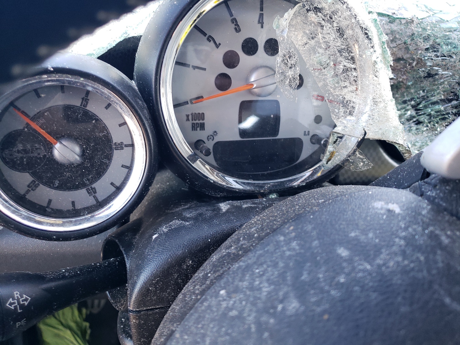 WMWMS3C59ATZ85285 2010 Mini Cooper S