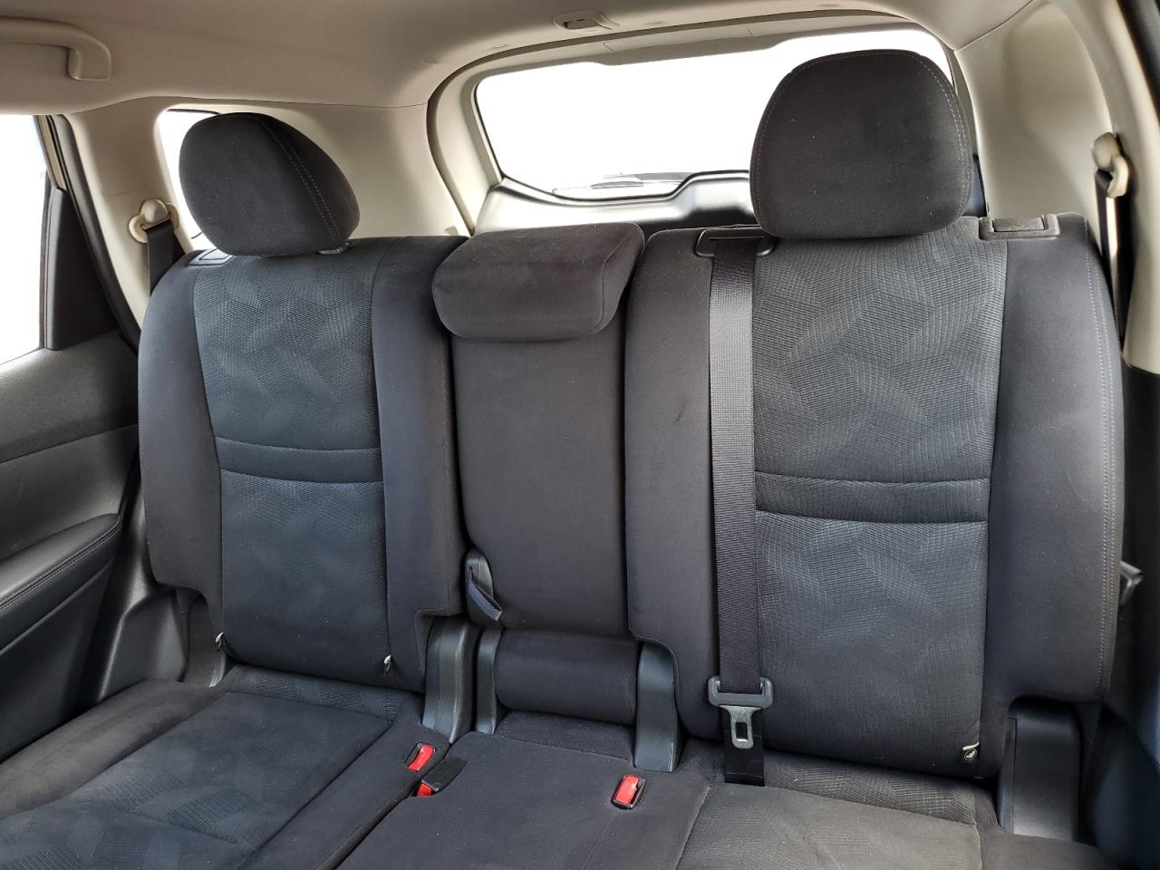 2016 Nissan Rogue S VIN: JN8AT2MT8GW002814 Lot: 59914244