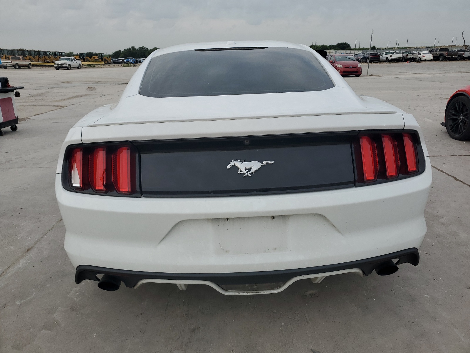 1FA6P8TH5H5310297 2017 Ford Mustang