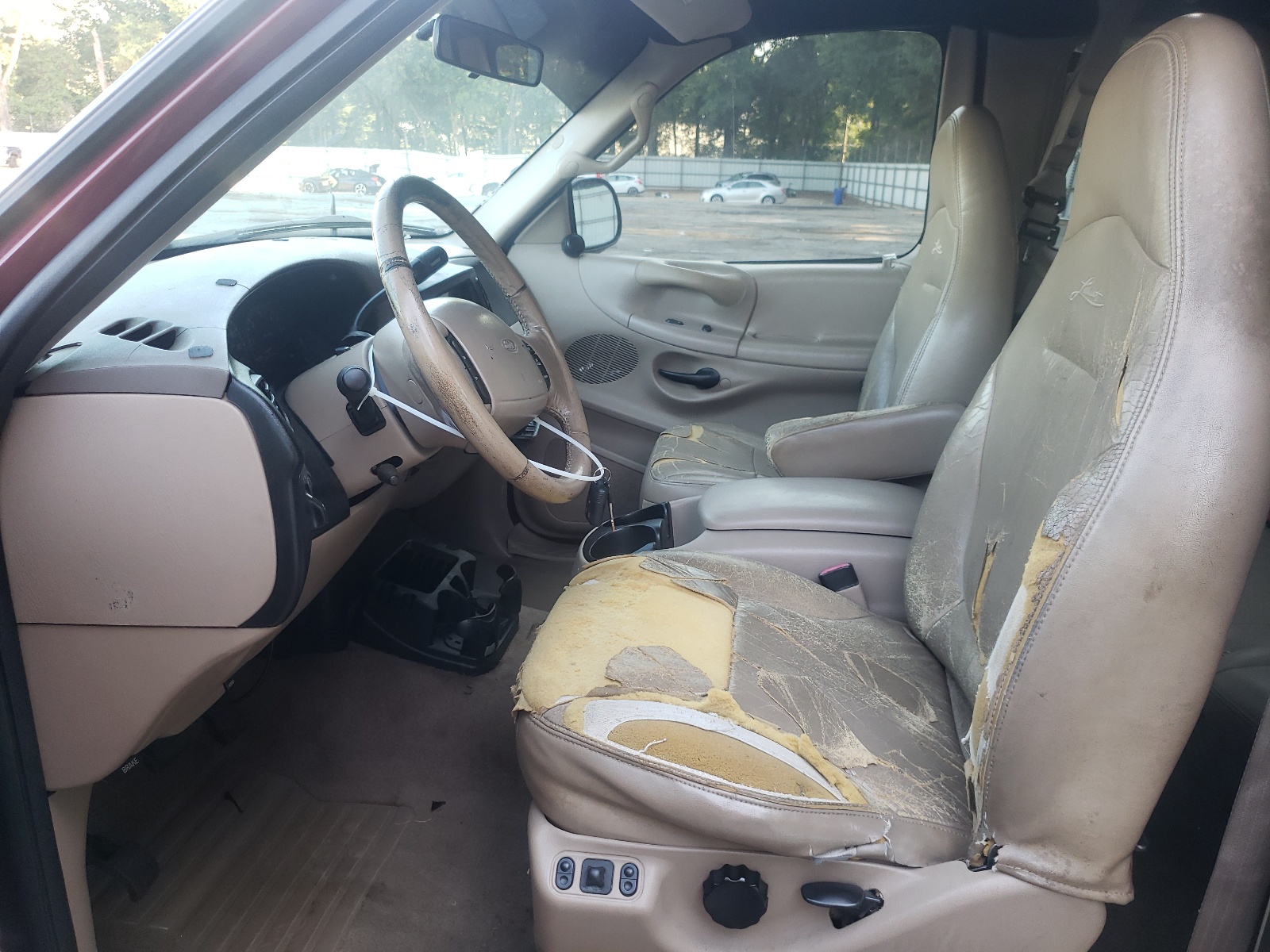 1FTRX17L9WNC31693 1998 Ford F150