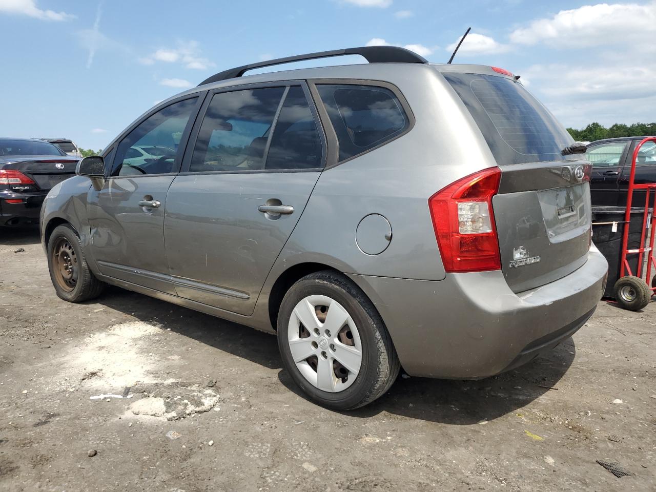 2009 Kia Rondo Lx VIN: KNAFG526897252858 Lot: 60919974