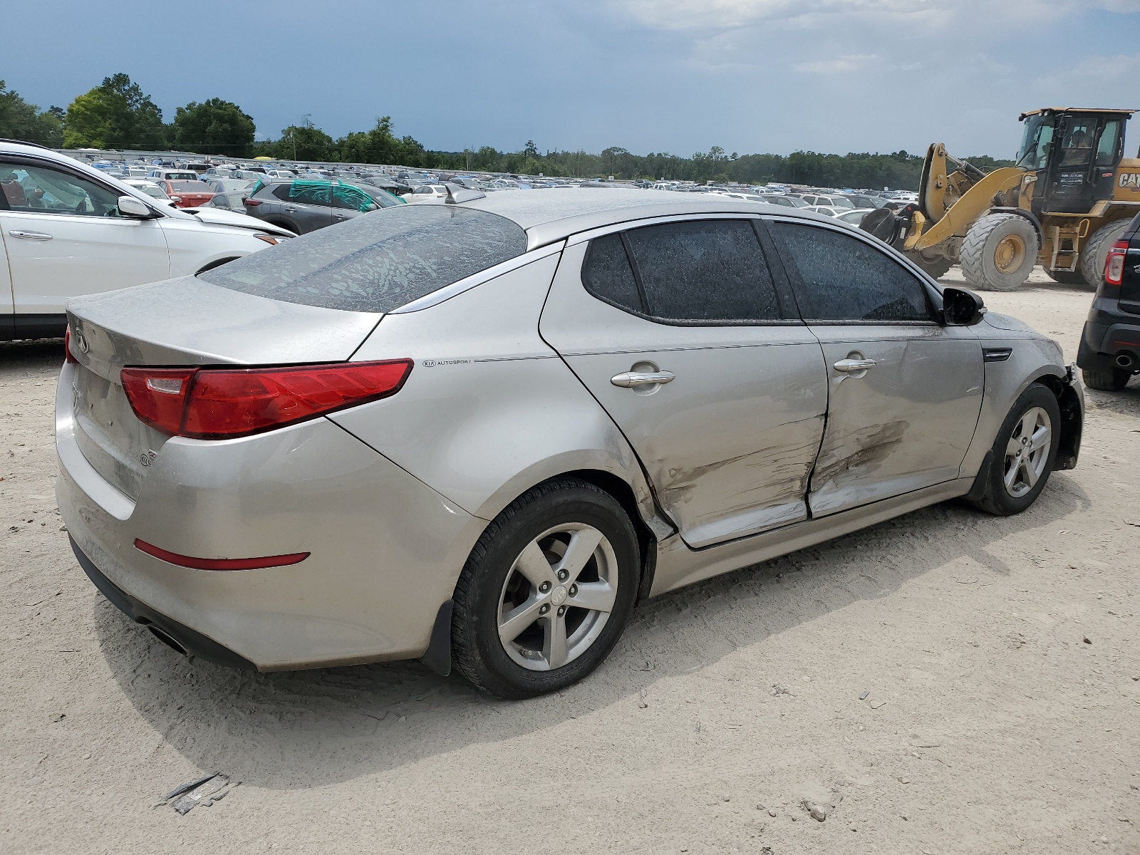 2015 Kia Optima Lx vin: 5XXGM4A74FG371899