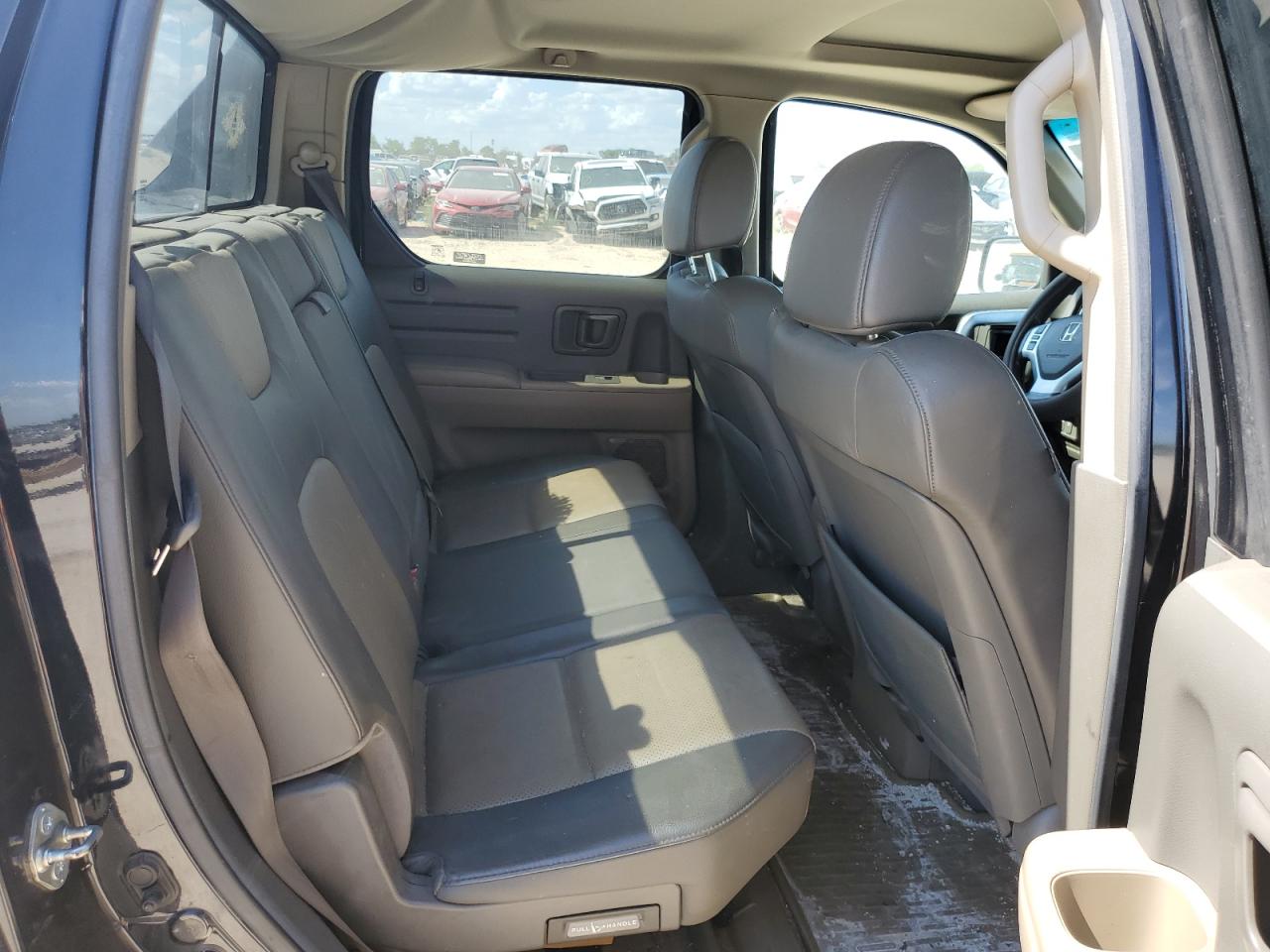 2006 Honda Ridgeline - Image 10