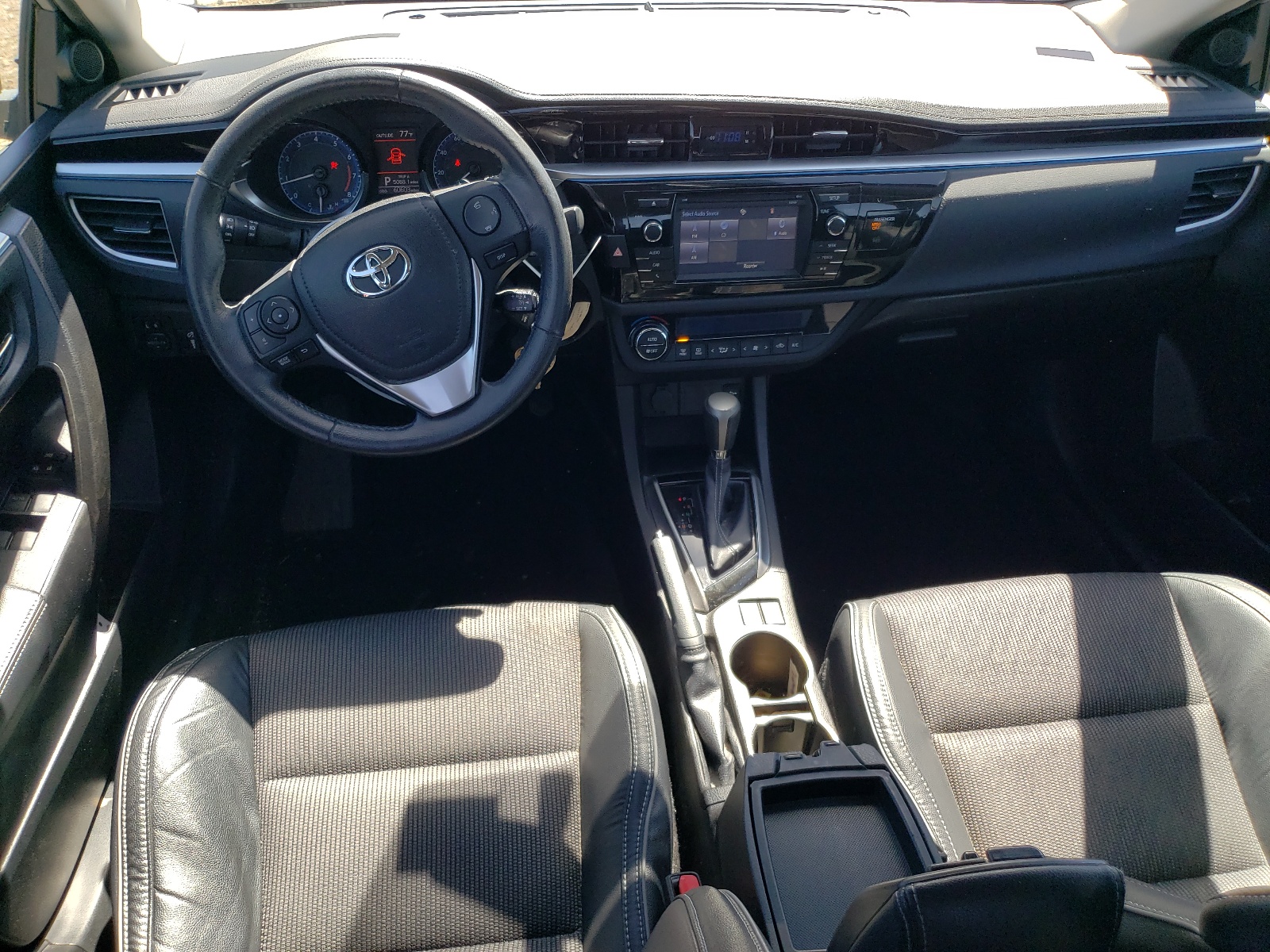 2014 Toyota Corolla L vin: 5YFBURHE0EP076137