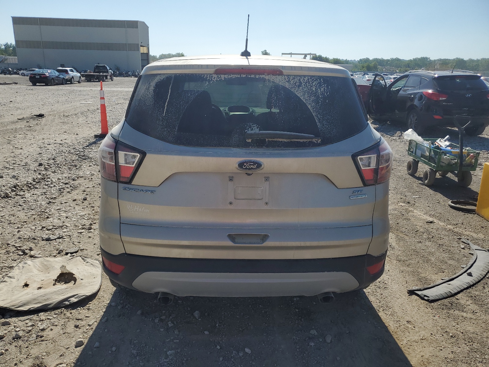 1FMCU0GD8HUC68451 2017 Ford Escape Se
