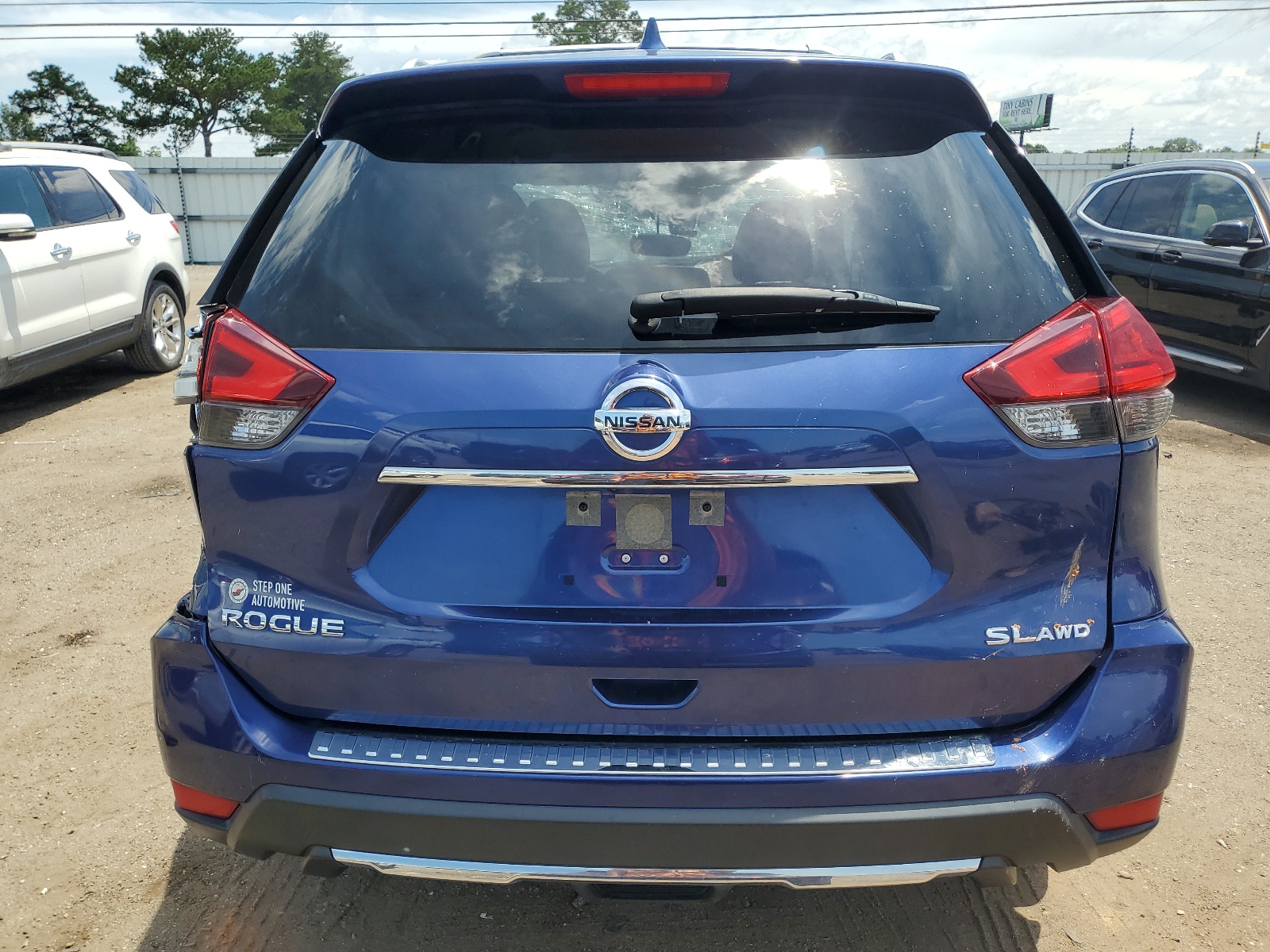 JN8AT2MV6HW025429 2017 Nissan Rogue S