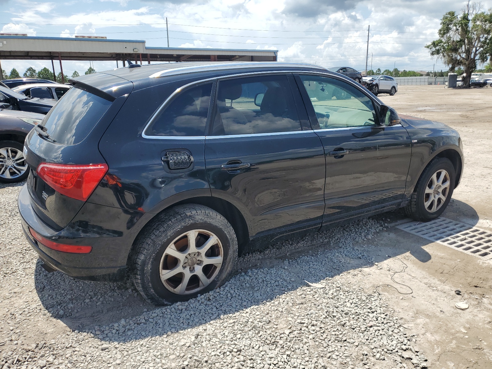 2012 Audi Q5 Premium Plus vin: WA1LFAFP6CA010014