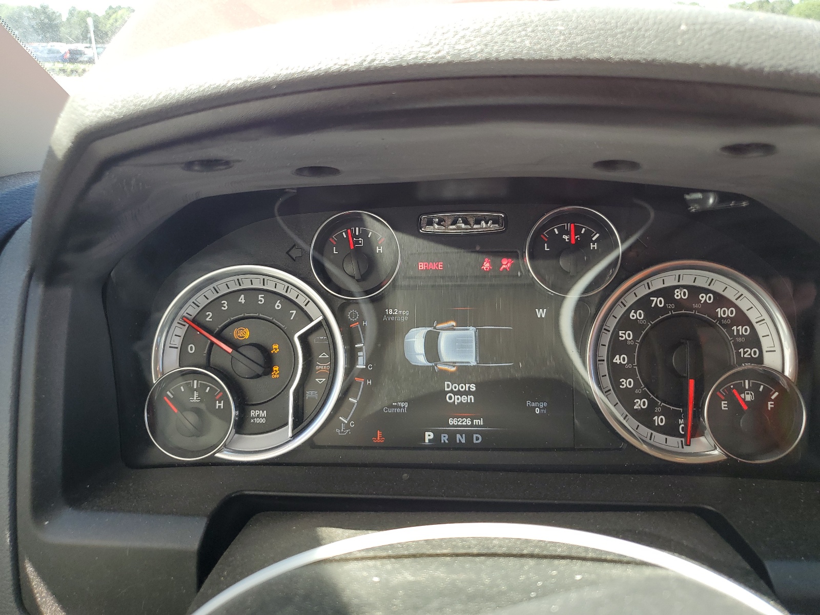 1C6RR7LT0KS708226 2019 Ram 1500 Classic Slt