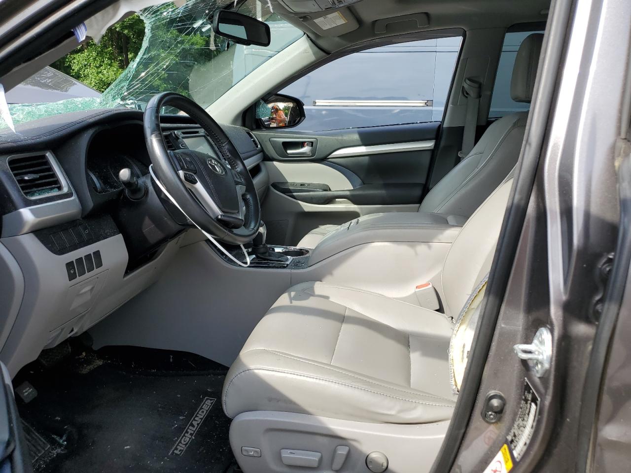 2016 Toyota Highlander Xle VIN: 5TDJKRFH0GS355760 Lot: 60435884