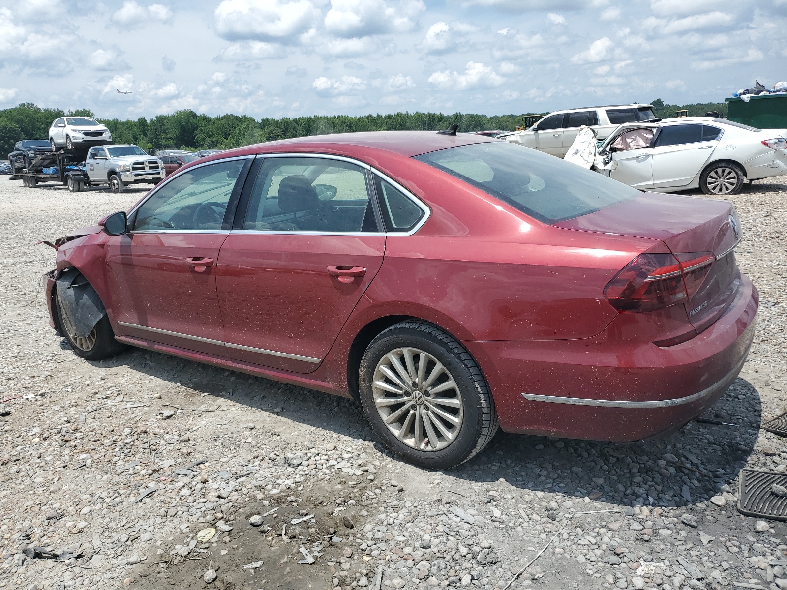 1VWBT7A31HC045408 2017 Volkswagen Passat Se