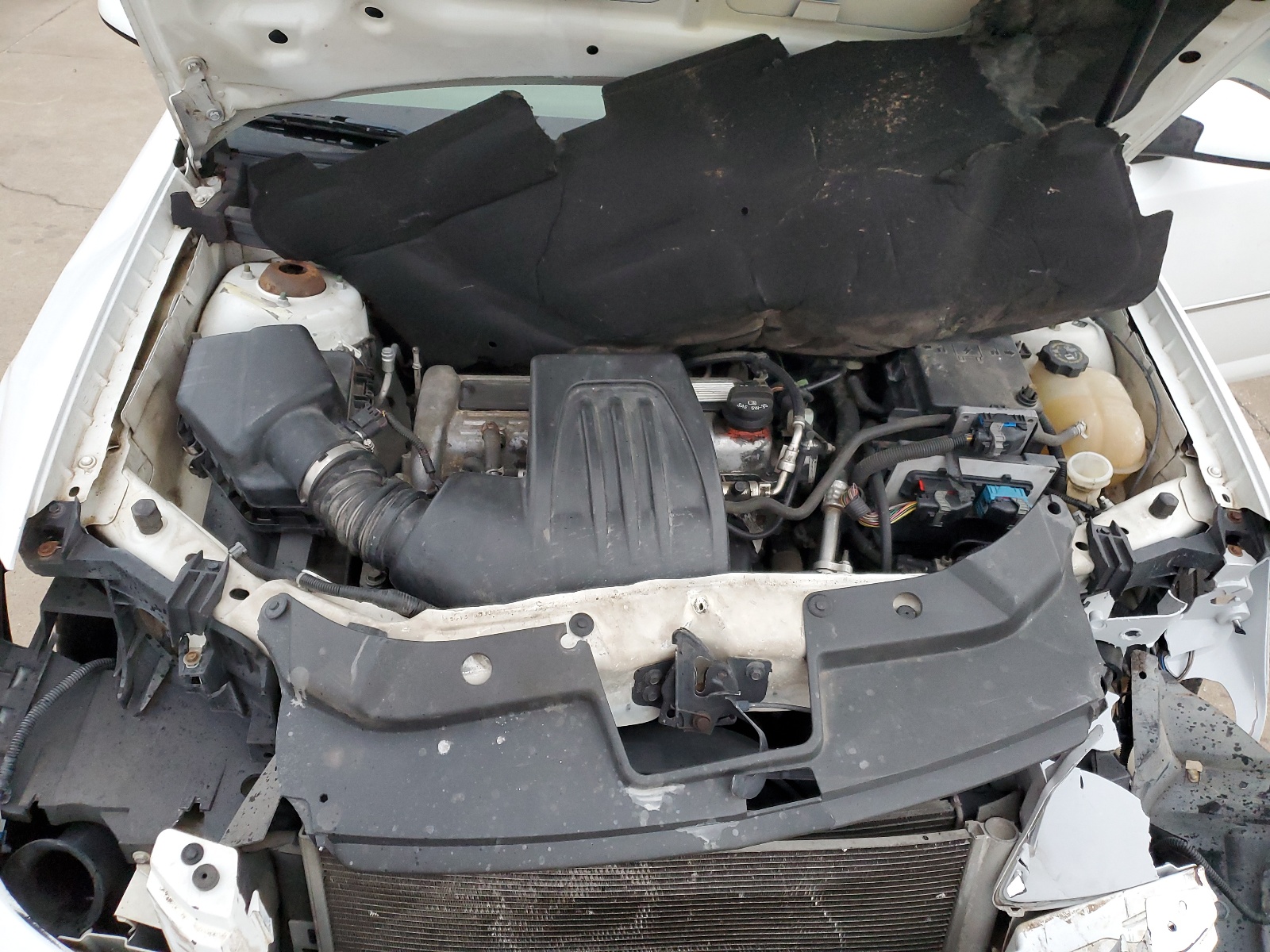 1G1AZ52FX57623688 2005 Chevrolet Cobalt Lt