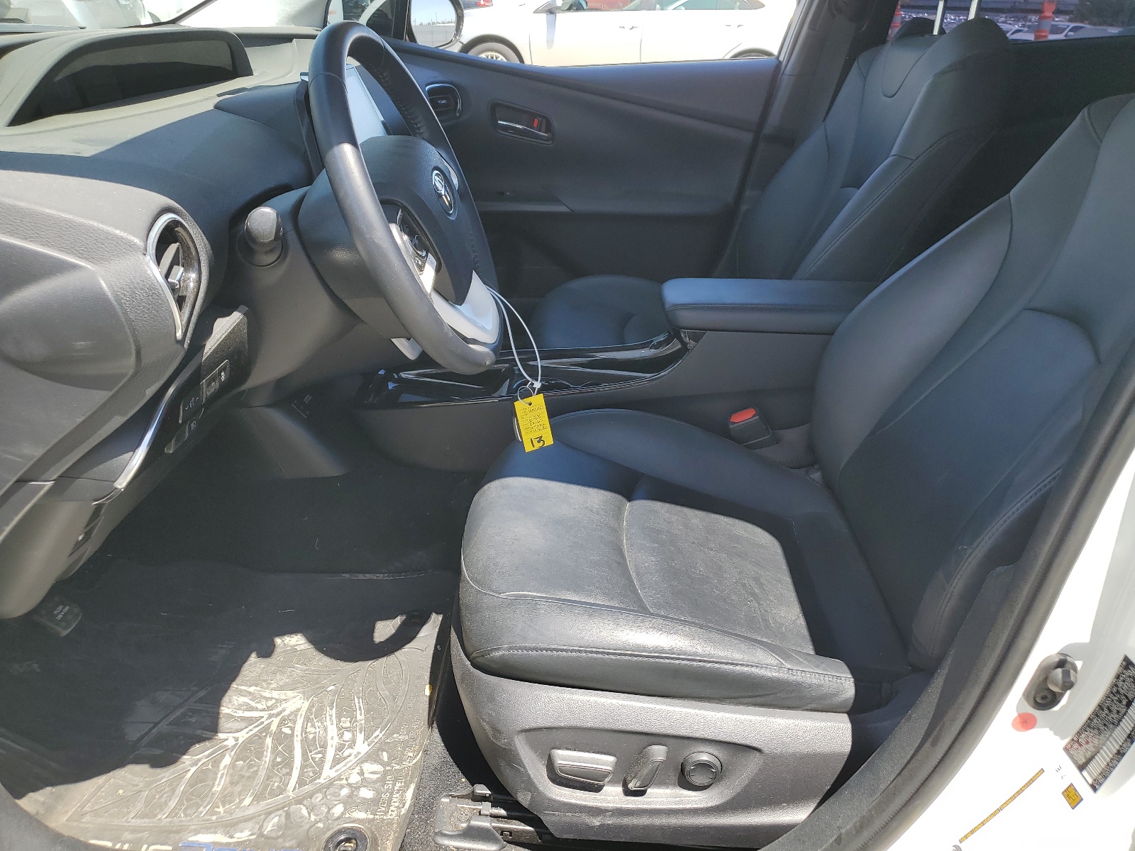 JTDKARFP5J3103980 2018 Toyota Prius Prime