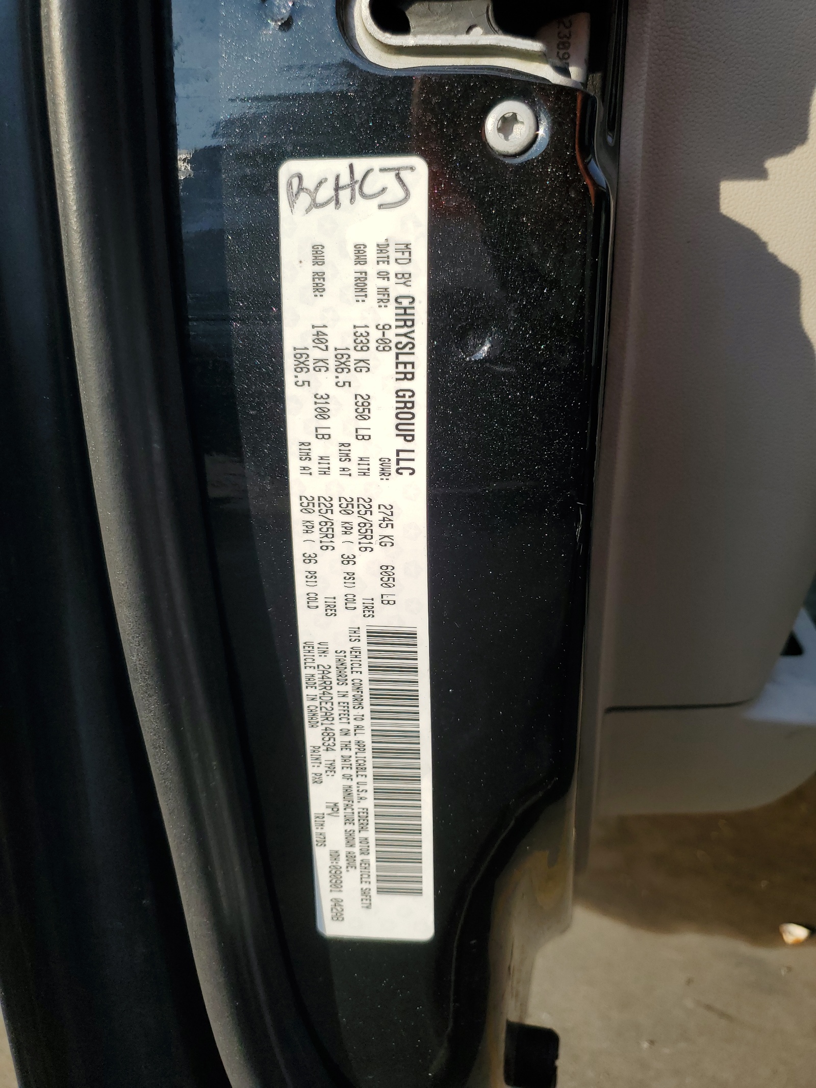 2A4RR4DE2AR148534 2010 Chrysler Town & Country Lx