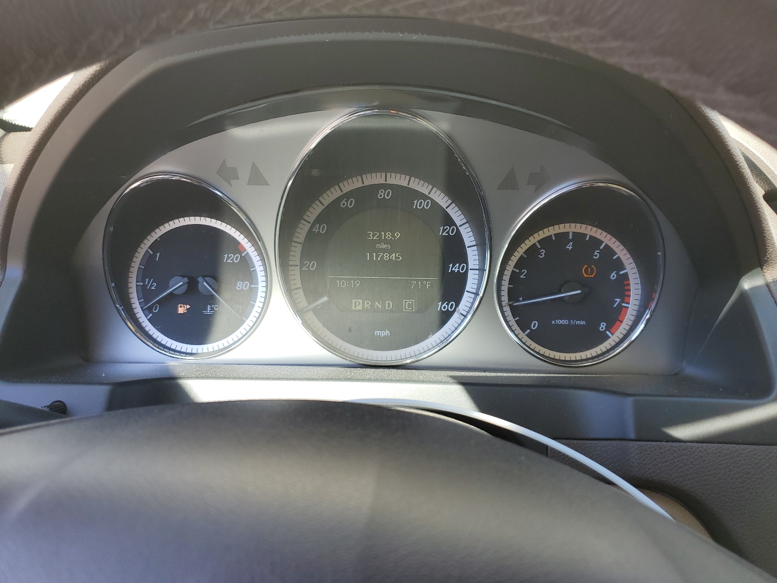 WDDGF8BB8AF463227 2010 Mercedes-Benz C 300 4Matic