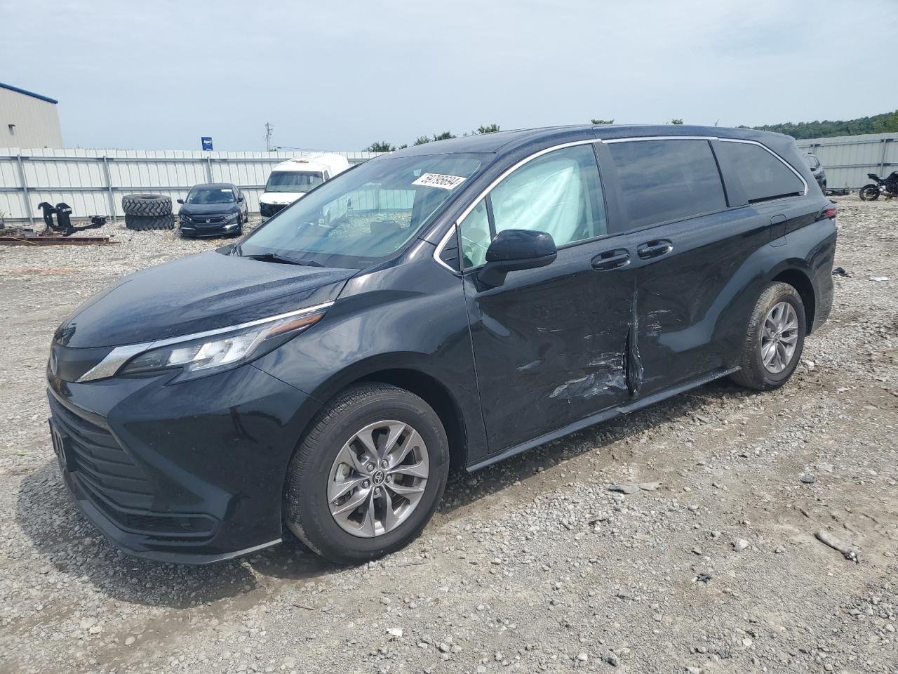 5TDKRKEC4PS162962 2023 TOYOTA SIENNA - Image 1