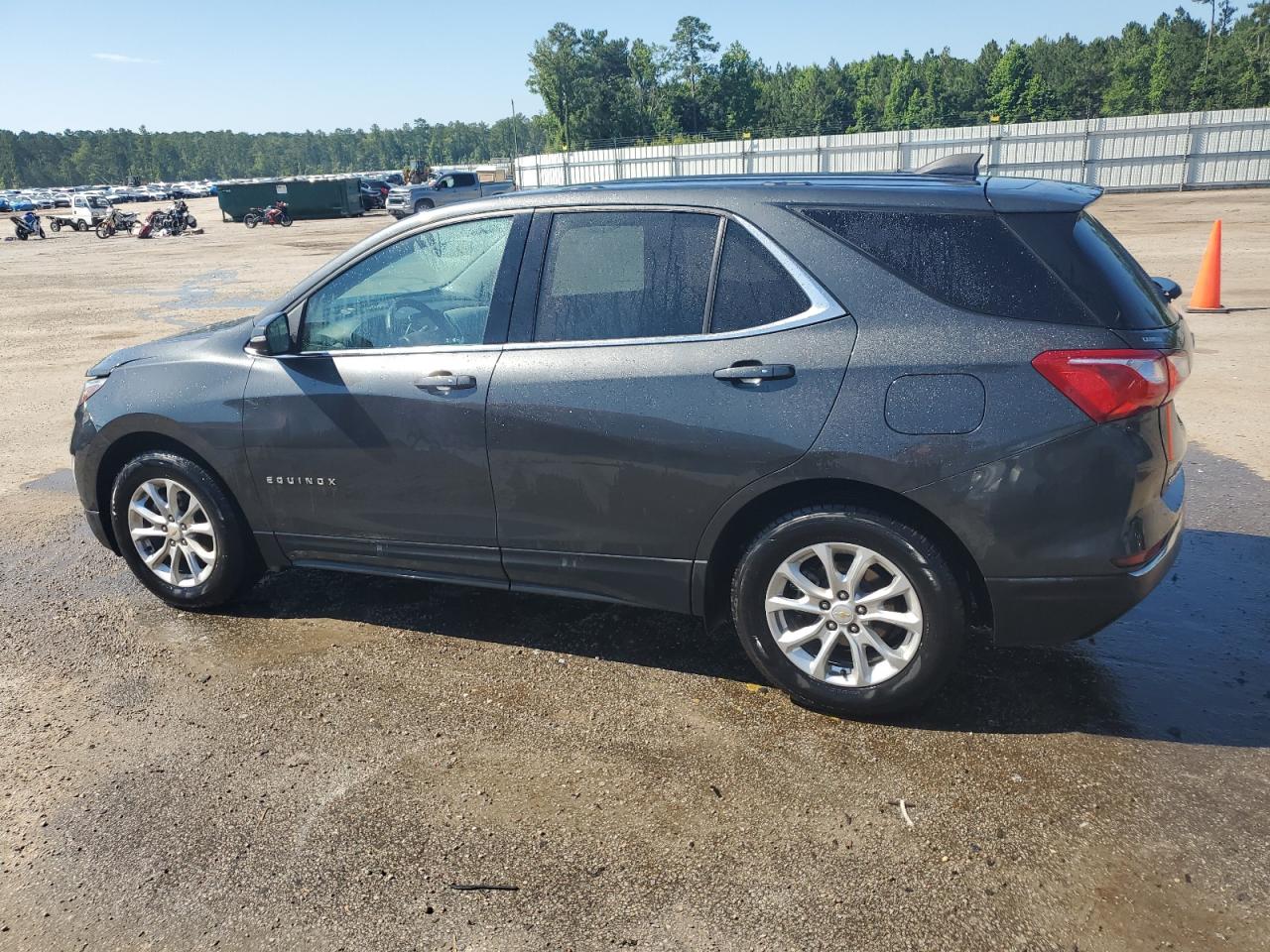 2GNAXJEV2J6214434 2018 CHEVROLET EQUINOX - Image 2