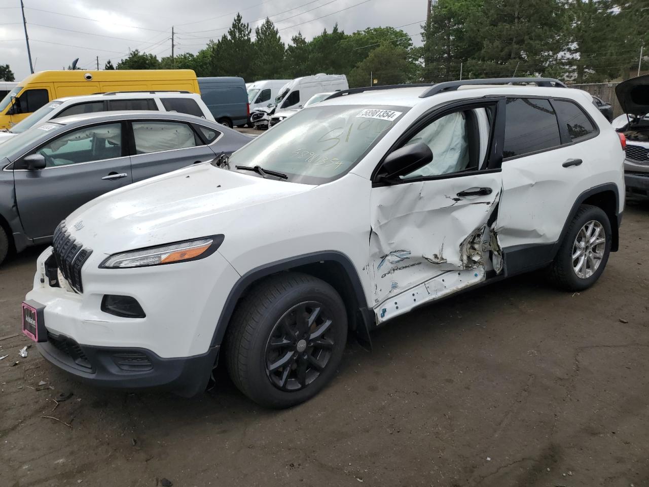 2016 Jeep Cherokee Sport white null gas 1C4PJLAB7GW258472 photo #1