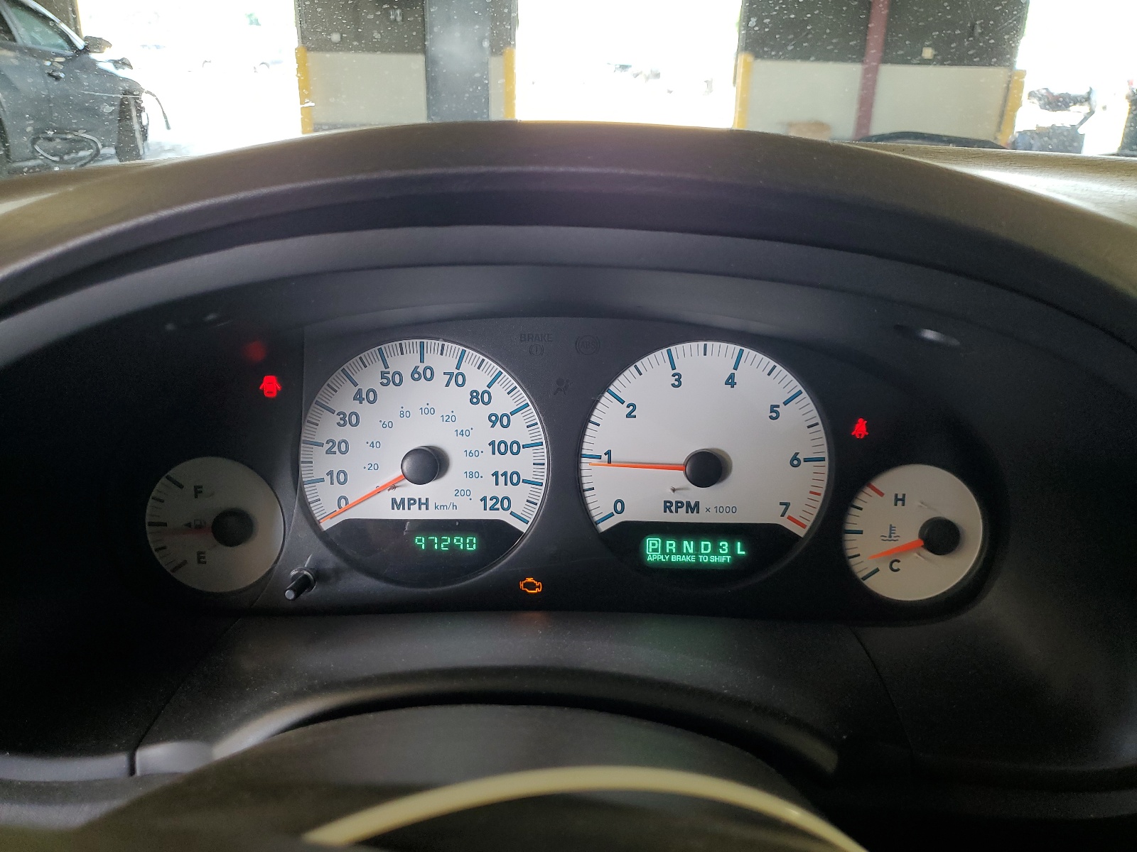 1D4GP45R25B238410 2005 Dodge Caravan Sxt