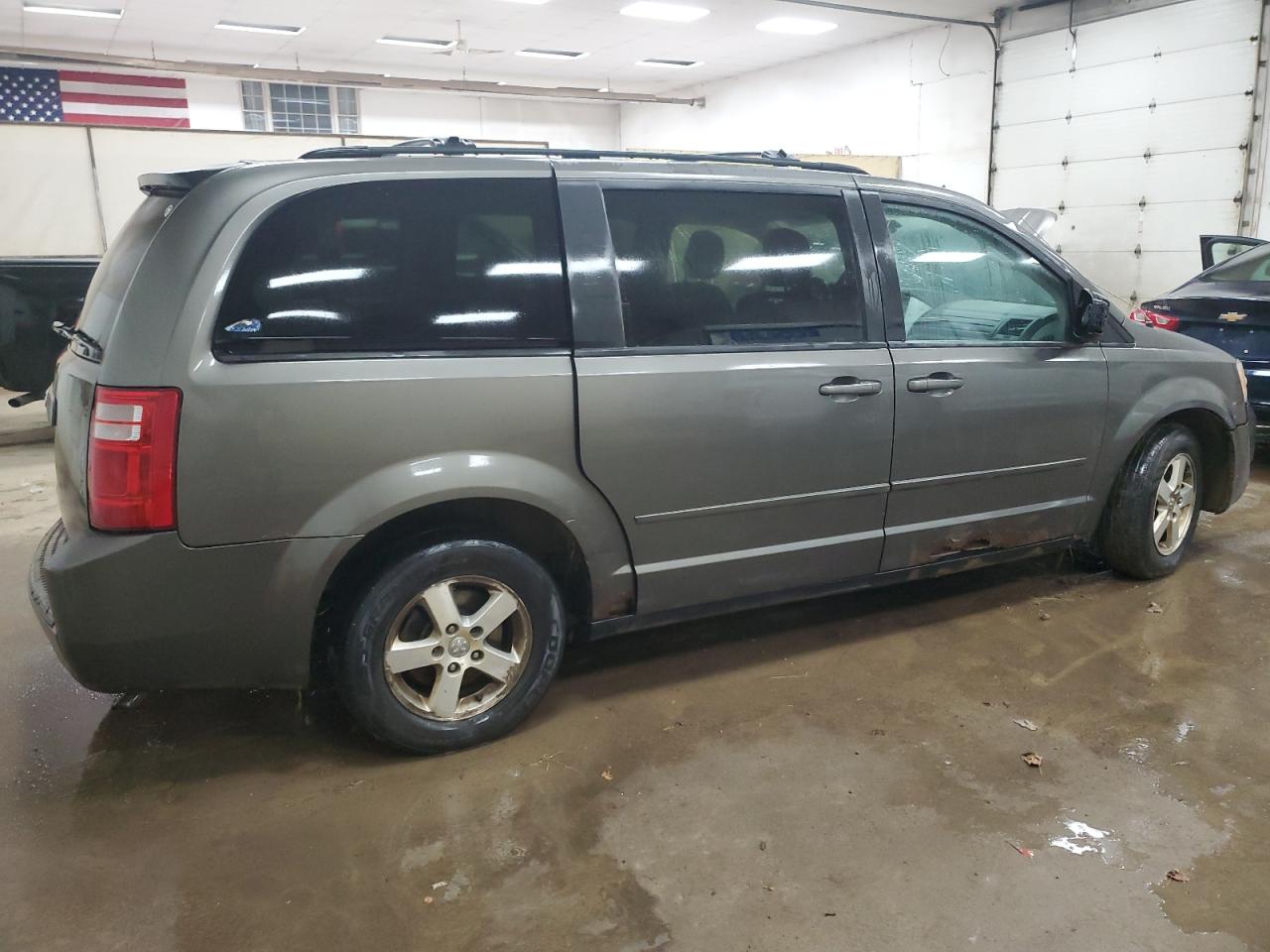 2010 Dodge Grand Caravan Hero VIN: 2D4RN3D19AR350475 Lot: 57893984