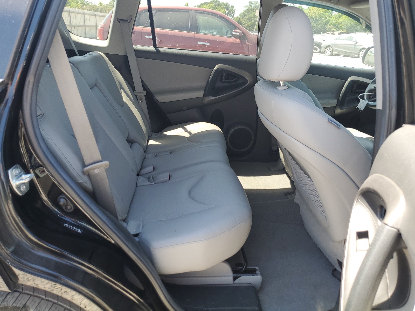 2T3YK4DV1CW015651 2012 Toyota Rav4 Limited