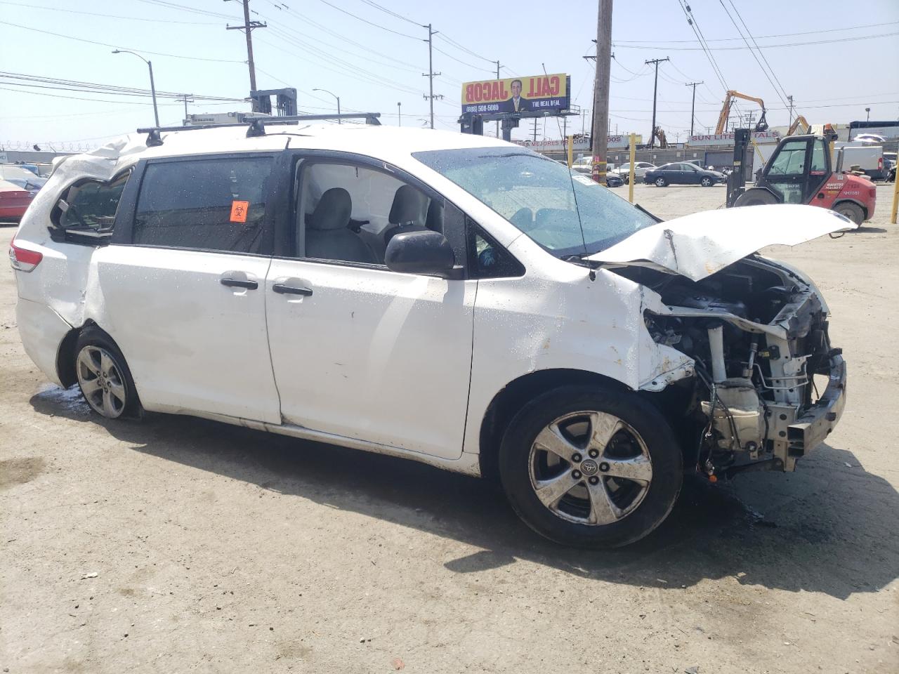 2011 Toyota Sienna VIN: 5TDZK3DC6BS036251 Lot: 58776024